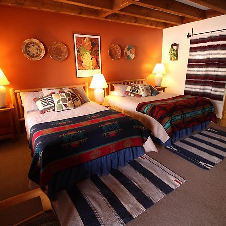 Inn On The Rio Taos Exteriör bild