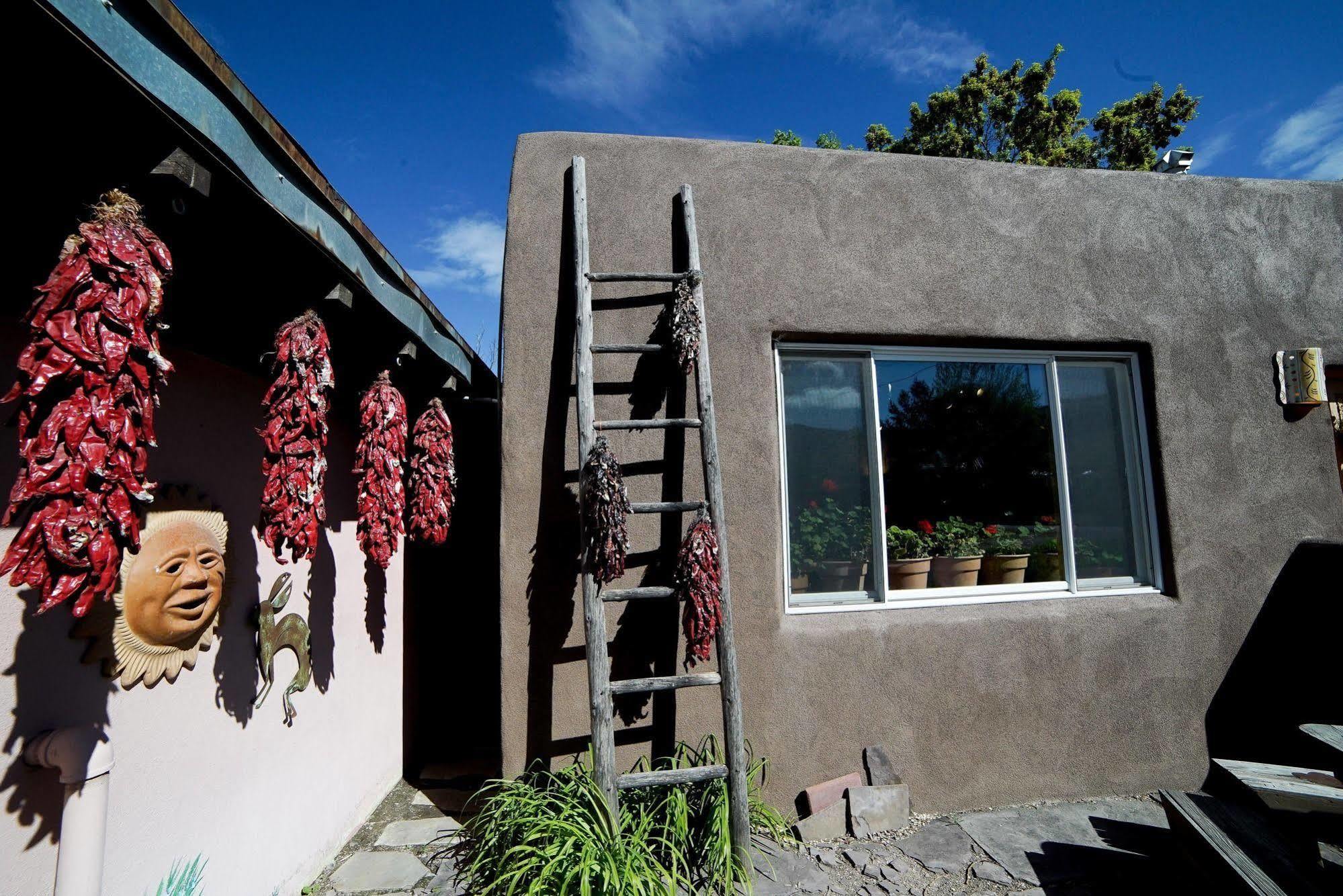 Inn On The Rio Taos Exteriör bild